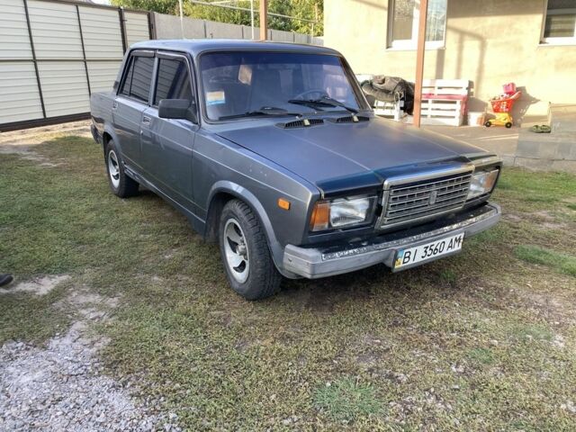 Серый ВАЗ 2107, объемом двигателя 1.5 л и пробегом 150 тыс. км за 950 $, фото 1 на Automoto.ua