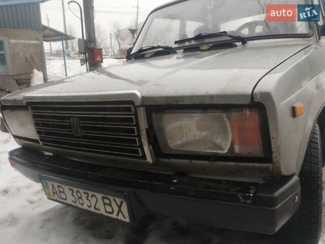 Серый ВАЗ 2107, объемом двигателя 1.45 л и пробегом 74 тыс. км за 700 $, фото 1 на Automoto.ua