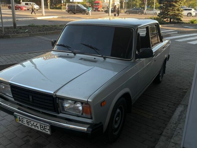 Сірий ВАЗ 2107, об'ємом двигуна 1.7 л та пробігом 168 тис. км за 1550 $, фото 1 на Automoto.ua