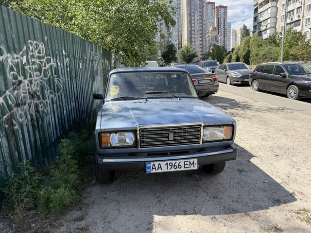 Серый ВАЗ 2107, объемом двигателя 1.5 л и пробегом 60 тыс. км за 1103 $, фото 1 на Automoto.ua