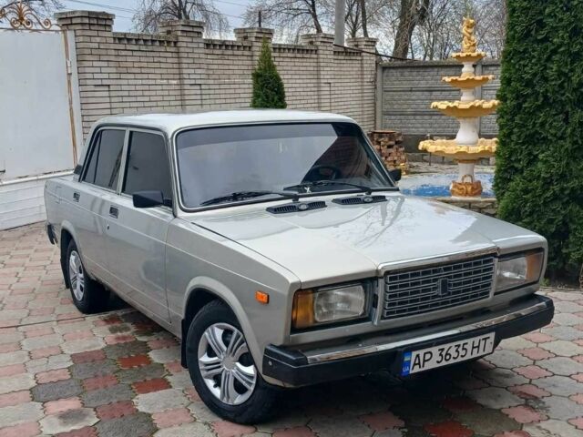 Серый ВАЗ 2107, объемом двигателя 1.5 л и пробегом 98 тыс. км за 1650 $, фото 1 на Automoto.ua