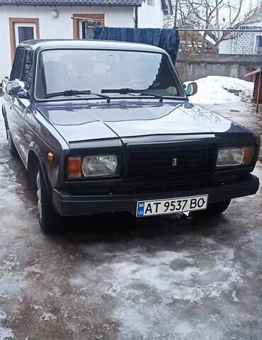Серый ВАЗ 2107, объемом двигателя 1.45 л и пробегом 125 тыс. км за 1400 $, фото 1 на Automoto.ua