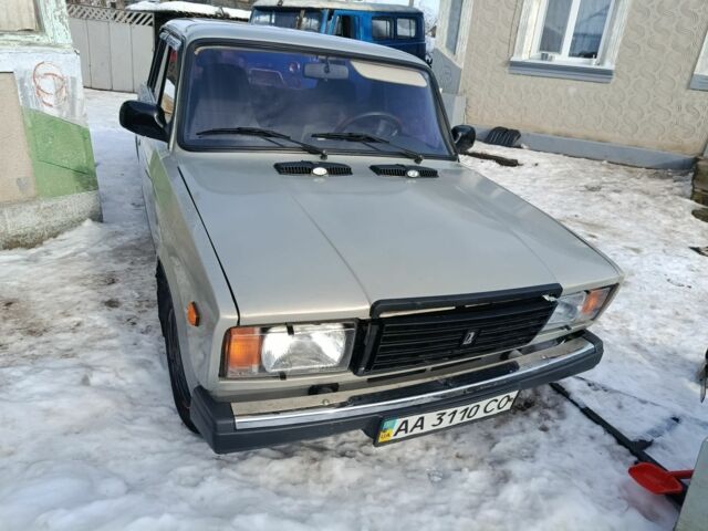 Серый ВАЗ 2107, объемом двигателя 0 л и пробегом 260 тыс. км за 1400 $, фото 1 на Automoto.ua