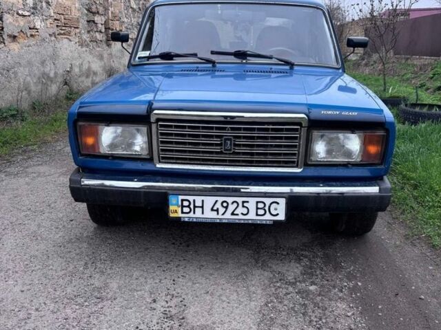 Серый ВАЗ 2107, объемом двигателя 1.6 л и пробегом 70 тыс. км за 1400 $, фото 1 на Automoto.ua