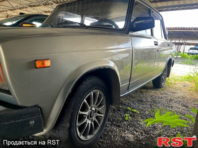 Сірий ВАЗ 2107, об'ємом двигуна 1.6 л та пробігом 126 тис. км за 1600 $, фото 1 на Automoto.ua