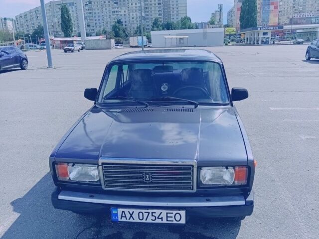 Сірий ВАЗ 2107, об'ємом двигуна 1.5 л та пробігом 100 тис. км за 1304 $, фото 1 на Automoto.ua