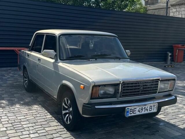 Сірий ВАЗ 2107, об'ємом двигуна 1.5 л та пробігом 130 тис. км за 1500 $, фото 1 на Automoto.ua