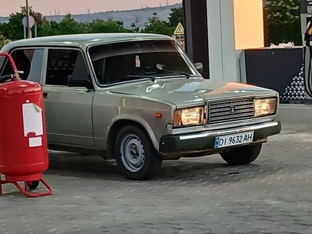 Сірий ВАЗ 2107, об'ємом двигуна 1.45 л та пробігом 110 тис. км за 1750 $, фото 1 на Automoto.ua