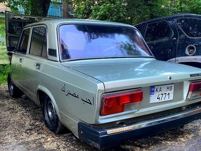 Серый ВАЗ 2107, объемом двигателя 1.5 л и пробегом 80 тыс. км за 550 $, фото 1 на Automoto.ua