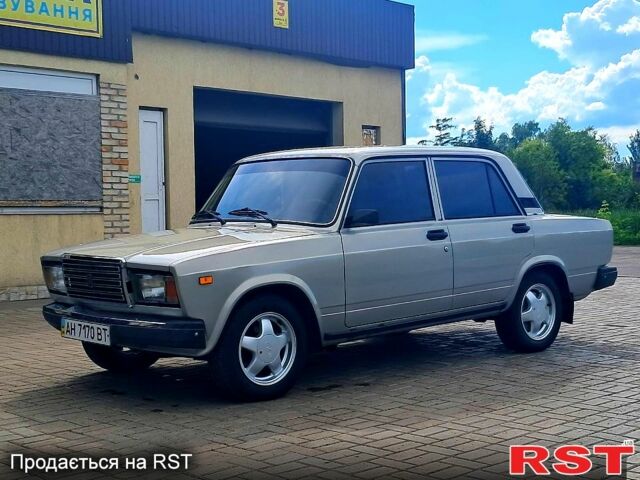 Серый ВАЗ 2107, объемом двигателя 1.5 л и пробегом 117 тыс. км за 1850 $, фото 1 на Automoto.ua