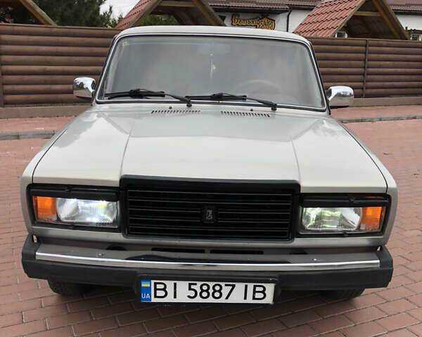 Серый ВАЗ 2107, объемом двигателя 1.45 л и пробегом 89 тыс. км за 1950 $, фото 1 на Automoto.ua