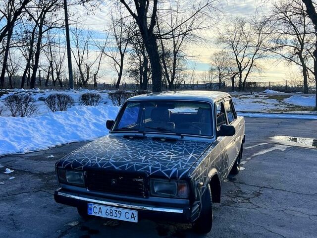 Сірий ВАЗ 2107, об'ємом двигуна 1.5 л та пробігом 190 тис. км за 460 $, фото 1 на Automoto.ua