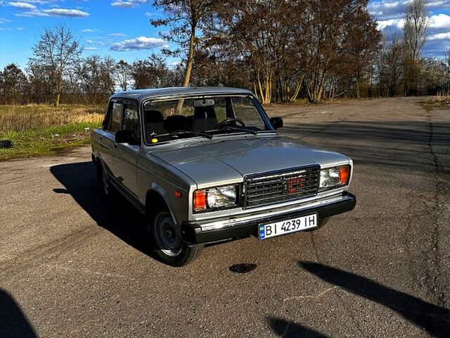 Сірий ВАЗ 2107, об'ємом двигуна 1.5 л та пробігом 83 тис. км за 2900 $, фото 1 на Automoto.ua