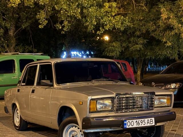 Сірий ВАЗ 2107, об'ємом двигуна 1.6 л та пробігом 103 тис. км за 3010 $, фото 1 на Automoto.ua