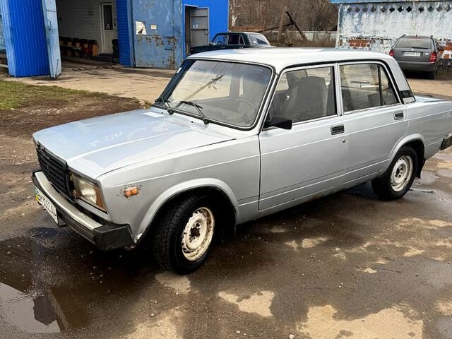Серый ВАЗ 2107, объемом двигателя 1.5 л и пробегом 132 тыс. км за 1600 $, фото 1 на Automoto.ua