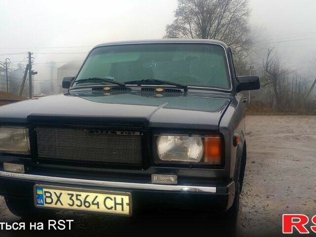 Серый ВАЗ 2107, объемом двигателя 1.5 л и пробегом 180 тыс. км за 1399 $, фото 1 на Automoto.ua