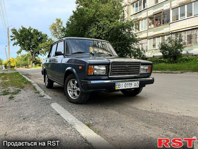 Серый ВАЗ 2107, объемом двигателя 1.5 л и пробегом 125 тыс. км за 1550 $, фото 1 на Automoto.ua