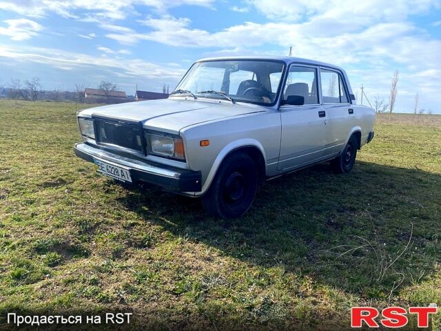 Сірий ВАЗ 2107, об'ємом двигуна 1.6 л та пробігом 183 тис. км за 1800 $, фото 1 на Automoto.ua