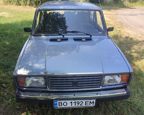 Серый ВАЗ 2107, объемом двигателя 1.45 л и пробегом 62 тыс. км за 2499 $, фото 1 на Automoto.ua