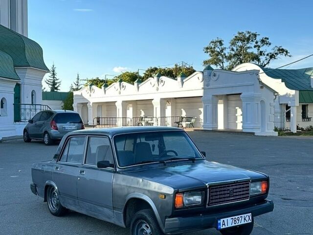 Сірий ВАЗ 2107, об'ємом двигуна 1.6 л та пробігом 268 тис. км за 800 $, фото 1 на Automoto.ua
