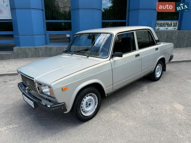 Сірий ВАЗ 2107, об'ємом двигуна 1.5 л та пробігом 77 тис. км за 2300 $, фото 1 на Automoto.ua