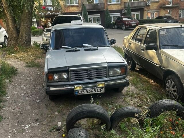 Сірий ВАЗ 2107, об'ємом двигуна 1.45 л та пробігом 150 тис. км за 1000 $, фото 1 на Automoto.ua