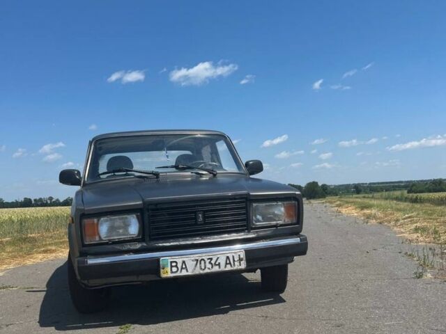 Серый ВАЗ 2107, объемом двигателя 1.6 л и пробегом 150 тыс. км за 671 $, фото 1 на Automoto.ua