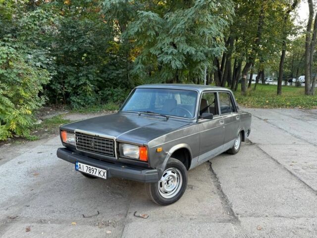 Сірий ВАЗ 2107, об'ємом двигуна 1.5 л та пробігом 65 тис. км за 853 $, фото 1 на Automoto.ua
