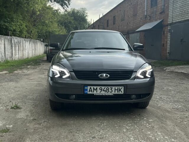 Серый ВАЗ 2107, объемом двигателя 1.6 л и пробегом 230 тыс. км за 2700 $, фото 1 на Automoto.ua
