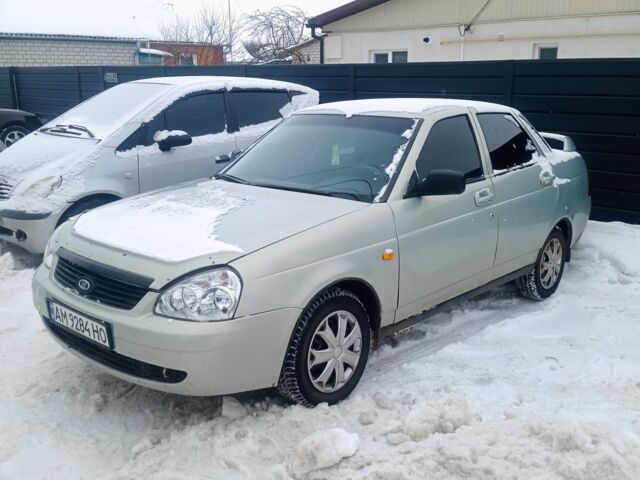 Серый ВАЗ 2107, объемом двигателя 1.6 л и пробегом 200 тыс. км за 1550 $, фото 1 на Automoto.ua