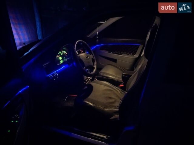 Серый ВАЗ 2107, объемом двигателя 1.6 л и пробегом 180 тыс. км за 2900 $, фото 1 на Automoto.ua