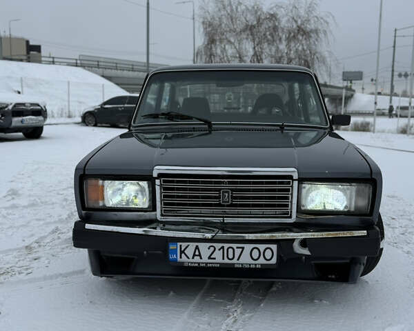 Серый ВАЗ 2107, объемом двигателя 1.45 л и пробегом 44 тыс. км за 2200 $, фото 1 на Automoto.ua