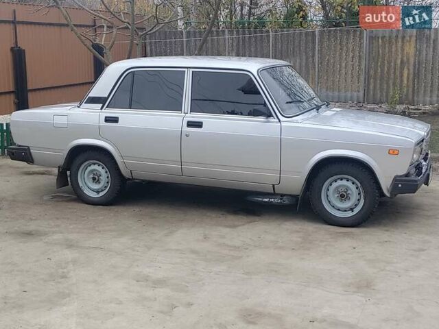 Серый ВАЗ 2107, объемом двигателя 1.57 л и пробегом 53 тыс. км за 2300 $, фото 1 на Automoto.ua
