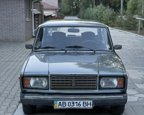 Серый ВАЗ 2107, объемом двигателя 1.6 л и пробегом 90 тыс. км за 2300 $, фото 1 на Automoto.ua