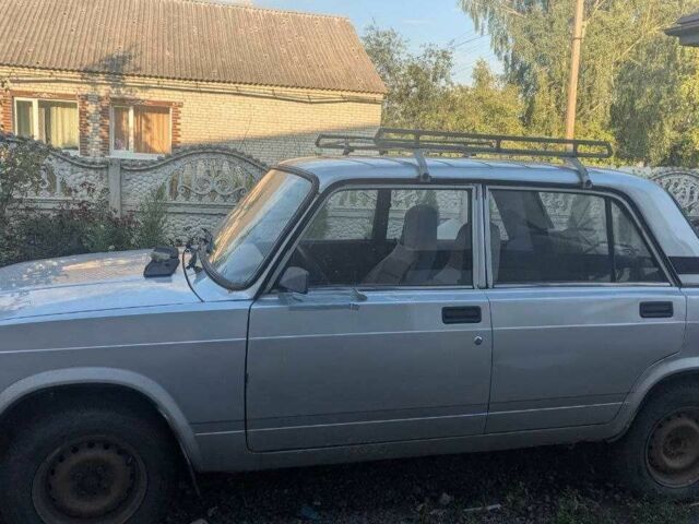 Серый ВАЗ 2107, объемом двигателя 1.5 л и пробегом 150 тыс. км за 45000 $, фото 1 на Automoto.ua
