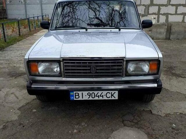 Серый ВАЗ 2107, объемом двигателя 1.5 л и пробегом 0 тыс. км за 1200 $, фото 1 на Automoto.ua