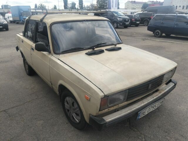 Серый ВАЗ 2107, объемом двигателя 1.6 л и пробегом 72 тыс. км за 1503 $, фото 1 на Automoto.ua