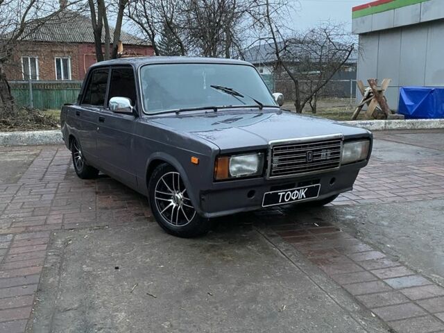 Сірий ВАЗ 2107, об'ємом двигуна 1.5 л та пробігом 3 тис. км за 565 $, фото 1 на Automoto.ua