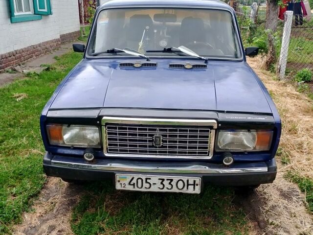 Синий ВАЗ 2107, объемом двигателя 0 л и пробегом 100 тыс. км за 605 $, фото 1 на Automoto.ua