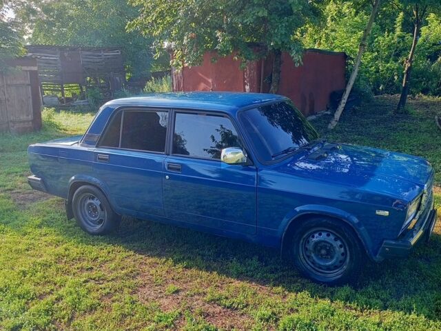 Синий ВАЗ 2107, объемом двигателя 1.5 л и пробегом 100 тыс. км за 1000 $, фото 1 на Automoto.ua