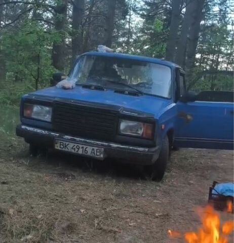 Синий ВАЗ 2107, объемом двигателя 0 л и пробегом 200 тыс. км за 197 $, фото 1 на Automoto.ua