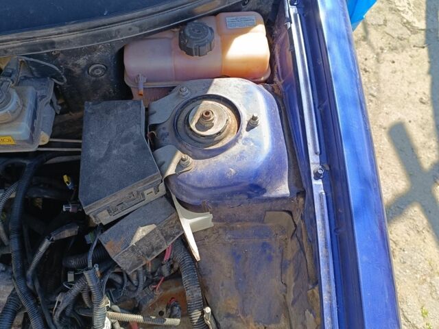 Синий ВАЗ 2107, объемом двигателя 1.6 л и пробегом 90 тыс. км за 1000 $, фото 1 на Automoto.ua