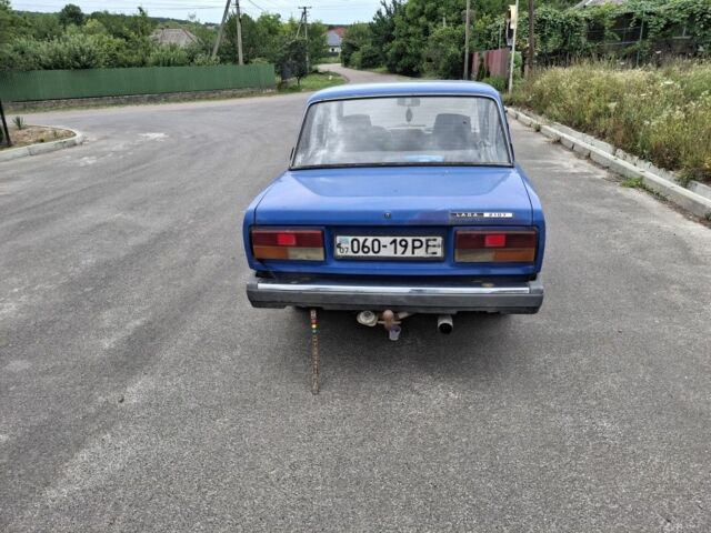 Синій ВАЗ 2107, об'ємом двигуна 0 л та пробігом 1000 тис. км за 225 $, фото 1 на Automoto.ua