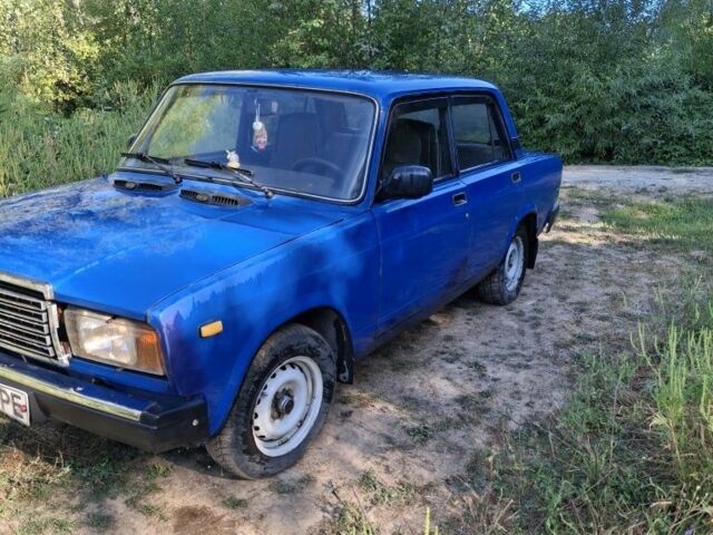 Синій ВАЗ 2107, об'ємом двигуна 1.5 л та пробігом 8 тис. км за 180 $, фото 1 на Automoto.ua