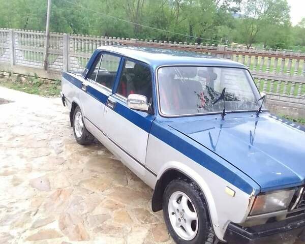 Синий ВАЗ 2107, объемом двигателя 1.5 л и пробегом 200 тыс. км за 1000 $, фото 1 на Automoto.ua