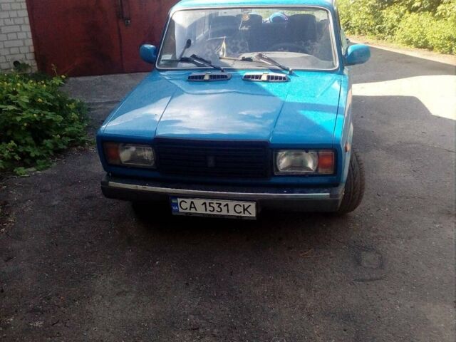 Синий ВАЗ 2107, объемом двигателя 1.5 л и пробегом 100 тыс. км за 1000 $, фото 1 на Automoto.ua