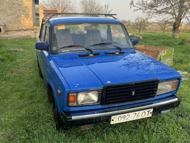 Синий ВАЗ 2107, объемом двигателя 1.5 л и пробегом 200 тыс. км за 550 $, фото 1 на Automoto.ua
