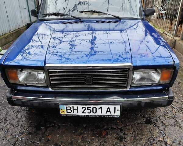 Синій ВАЗ 2107, об'ємом двигуна 1.45 л та пробігом 190 тис. км за 950 $, фото 1 на Automoto.ua