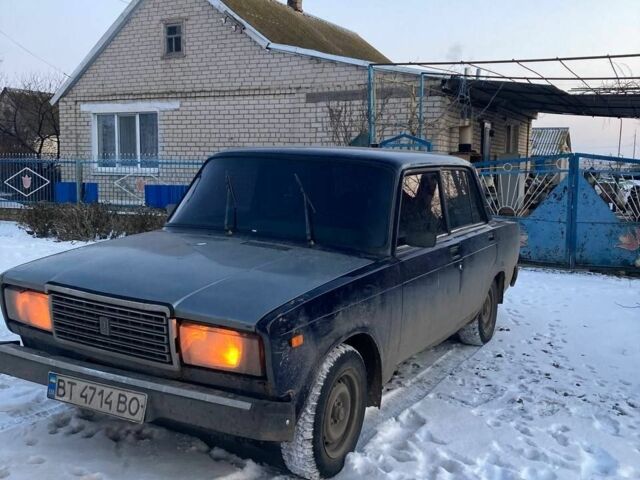 Синий ВАЗ 2107, объемом двигателя 1.5 л и пробегом 68 тыс. км за 1152 $, фото 1 на Automoto.ua