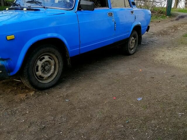 Синий ВАЗ 2107, объемом двигателя 1.5 л и пробегом 0 тыс. км за 550 $, фото 1 на Automoto.ua